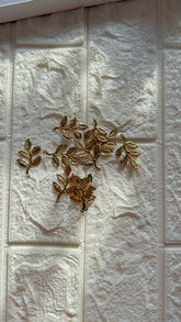 Metal leaf